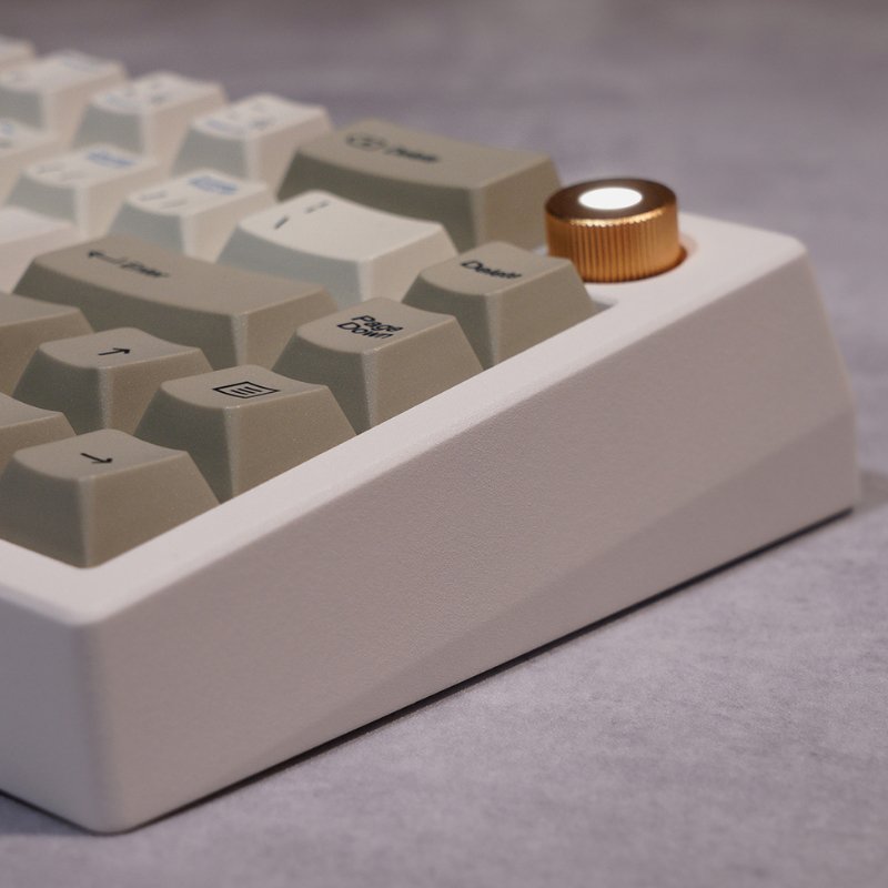 [Group-buy] Zoom65 V2.5 EE - Milk Tea (Air shipping) - Keebz N CablesKeyboard